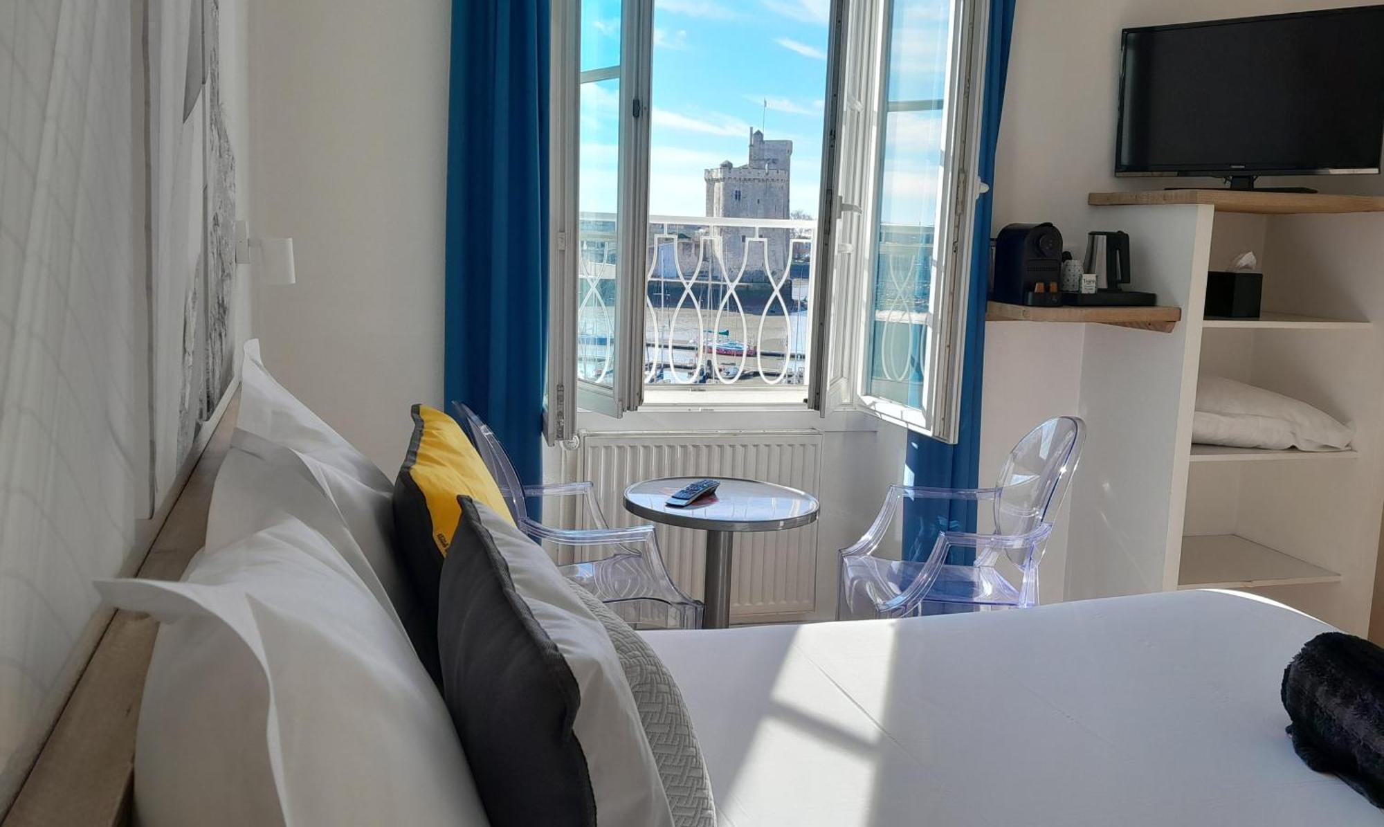 Hotel La Marine, Vieux Port La Rochelle  Exterior photo
