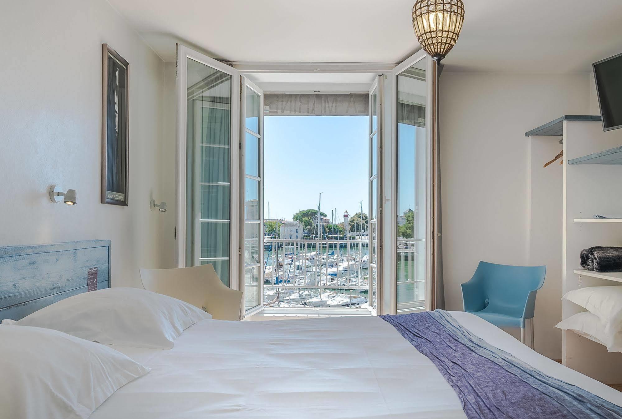 Hotel La Marine, Vieux Port La Rochelle  Exterior photo