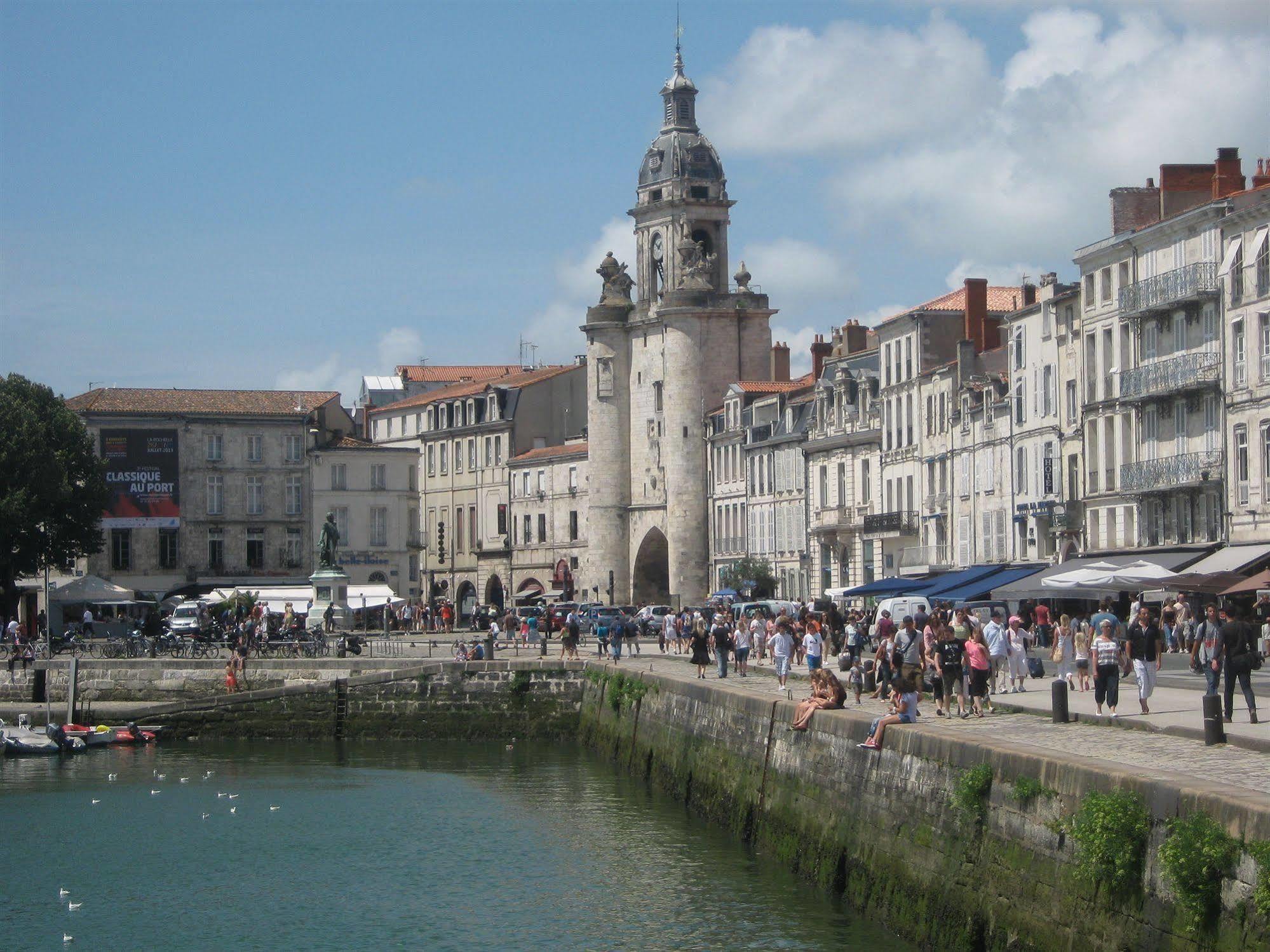 Hotel La Marine, Vieux Port La Rochelle  Exterior photo