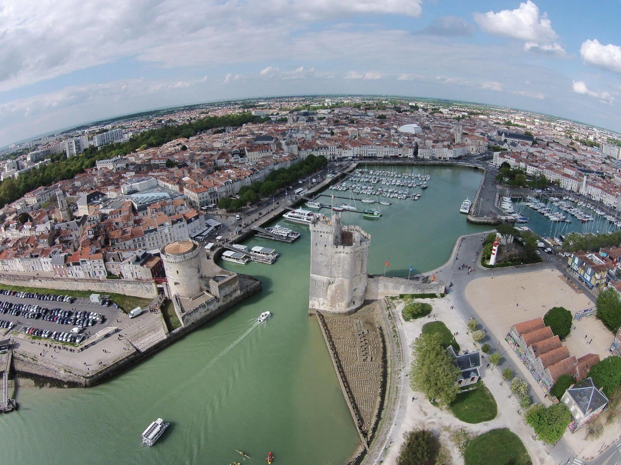Hotel La Marine, Vieux Port La Rochelle  Exterior photo